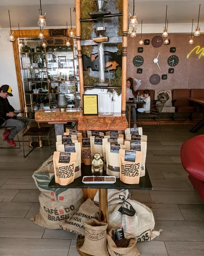 Cafeteria Madness - 8589af53b3a7f Ba2f F0427bfbef9a